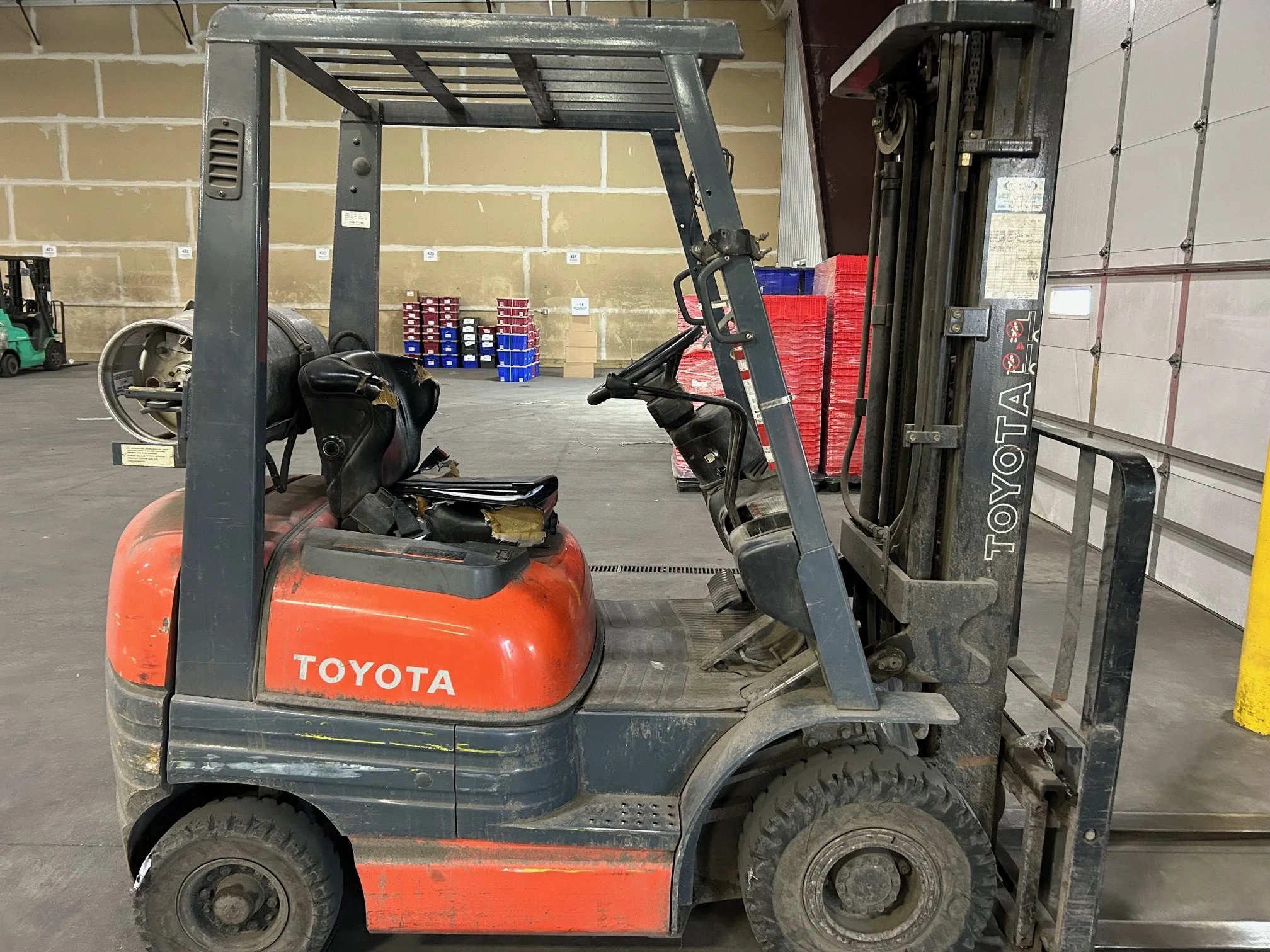 1997 TOYOTA 42-6FGU15 - $8,980.00