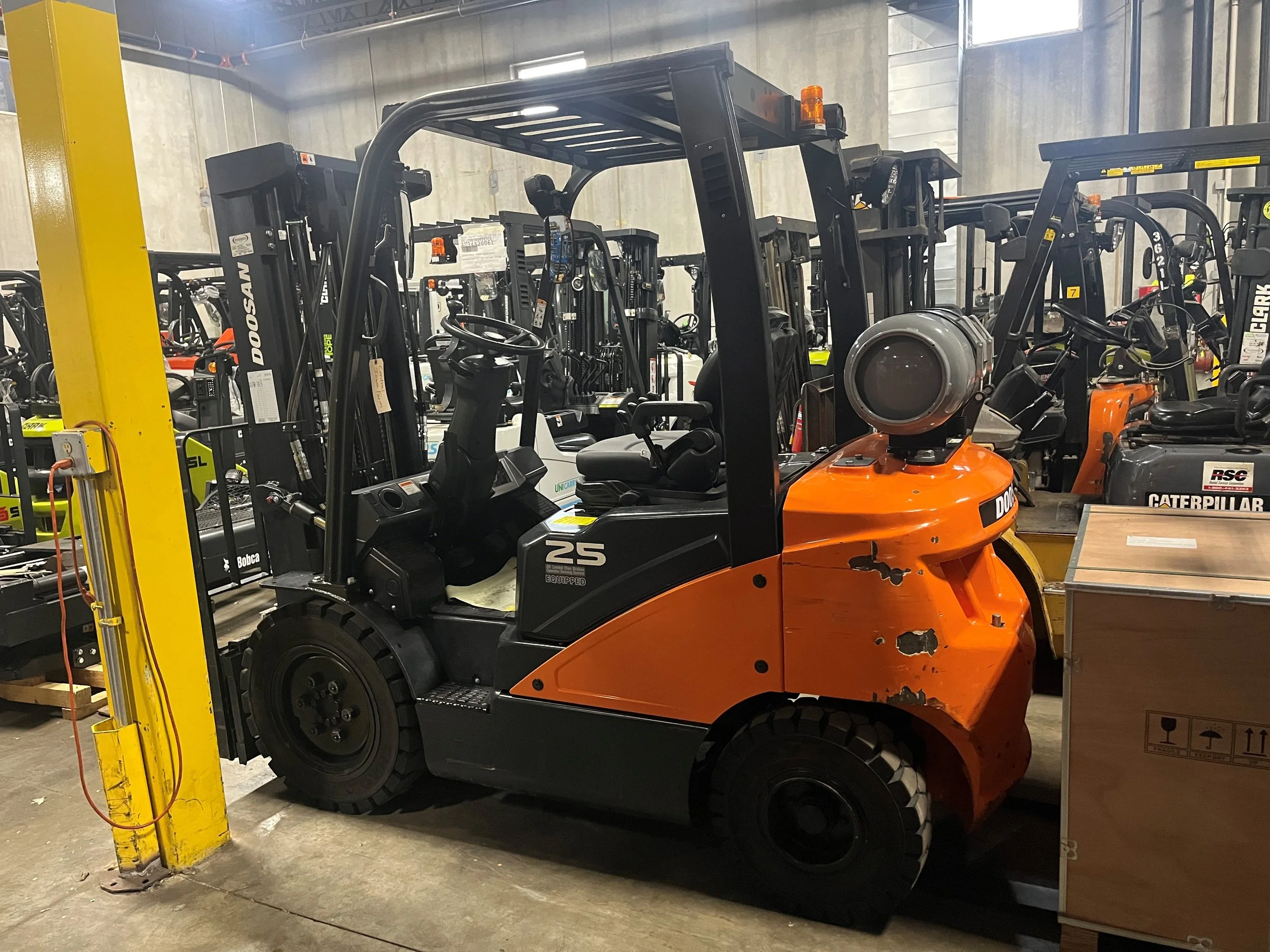 2022 DOOSAN G25E-7 - $21,750